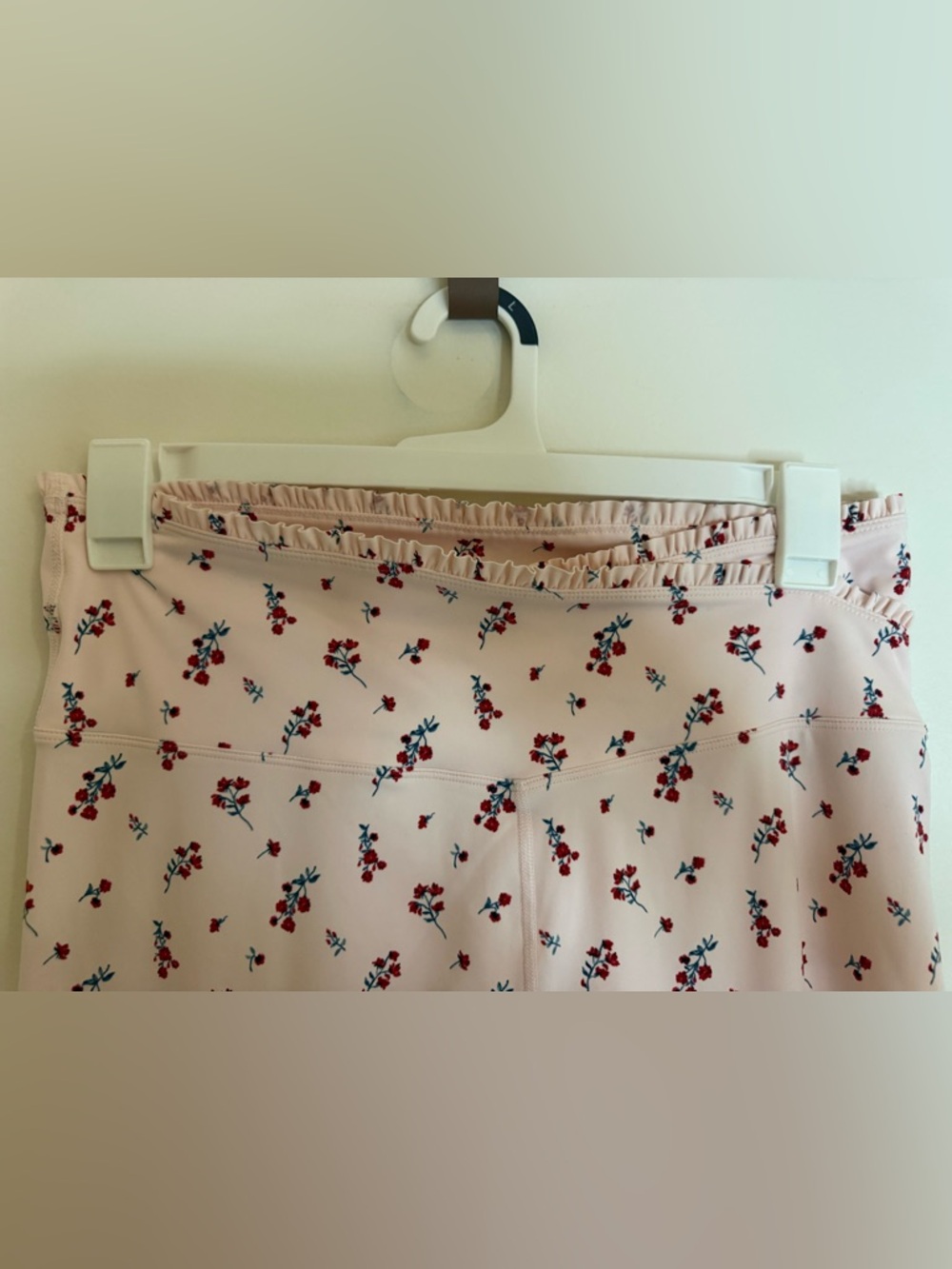 all in motion Pink Floral High-Rise Leggings Ruffle Crossover 7/8 - Picture 6 of 7